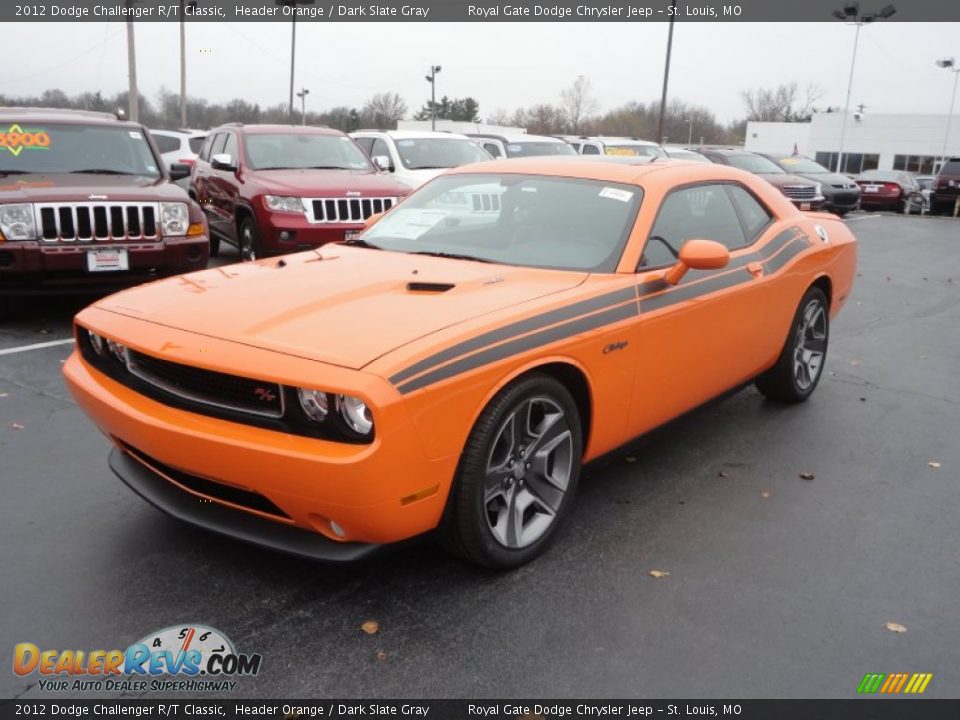 Front 3/4 View of 2012 Dodge Challenger R/T Classic Photo #3