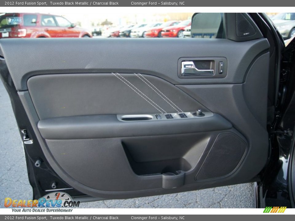 Door Panel of 2012 Ford Fusion Sport Photo #19