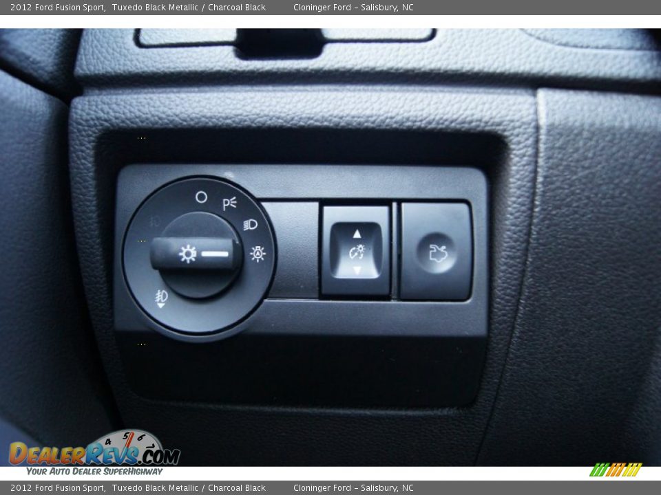 2012 Ford Fusion Sport Tuxedo Black Metallic / Charcoal Black Photo #36