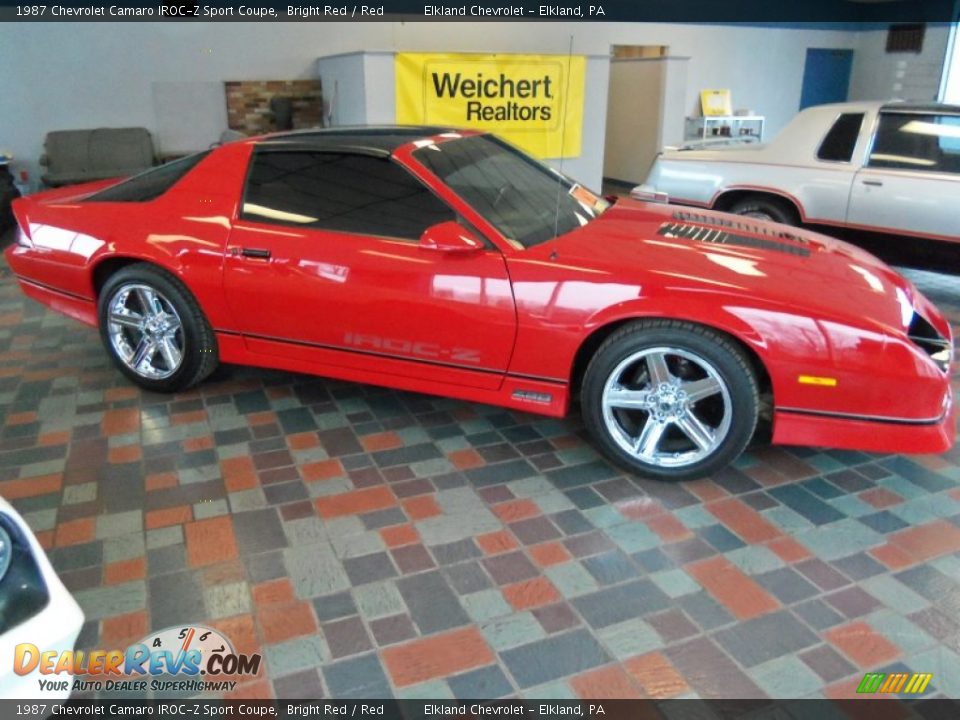 Bright Red 1987 Chevrolet Camaro IROC-Z Sport Coupe Photo #2