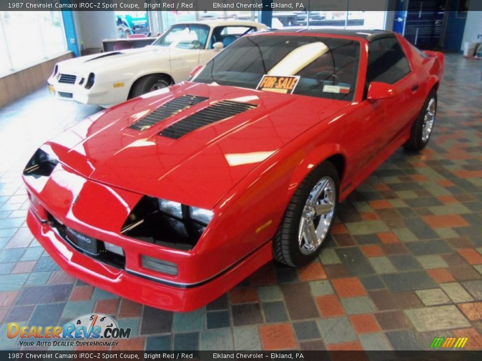 Front 3/4 View of 1987 Chevrolet Camaro IROC-Z Sport Coupe Photo #7