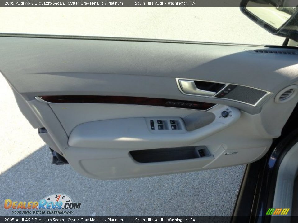 2005 Audi A6 3.2 quattro Sedan Oyster Gray Metallic / Platinum Photo #14