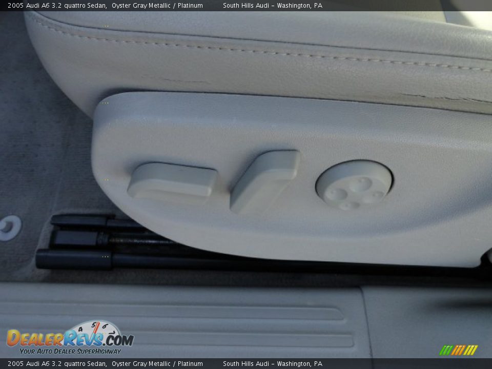 2005 Audi A6 3.2 quattro Sedan Oyster Gray Metallic / Platinum Photo #15