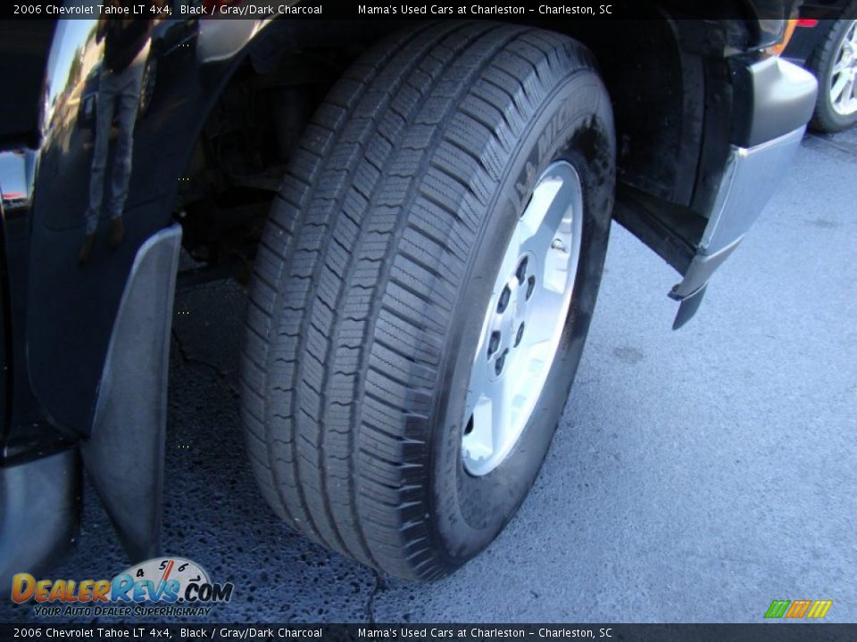 2006 Chevrolet Tahoe LT 4x4 Black / Gray/Dark Charcoal Photo #33