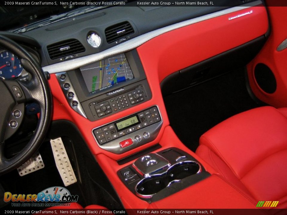 Controls of 2009 Maserati GranTurismo S Photo #27