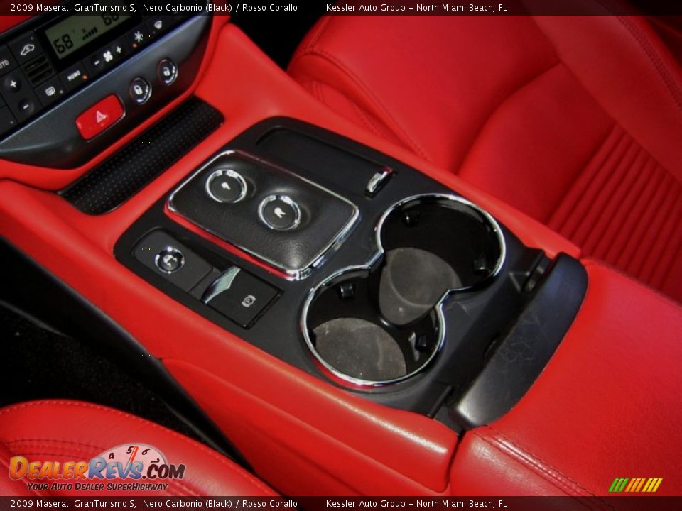 Controls of 2009 Maserati GranTurismo S Photo #30