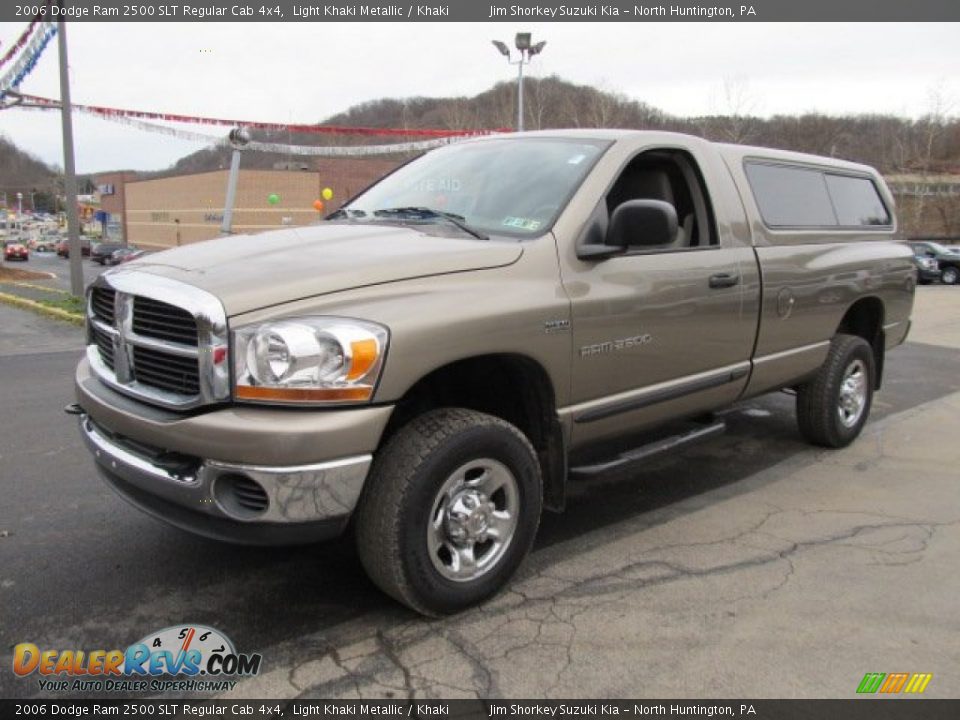 2006 Dodge Ram 2500 SLT Regular Cab 4x4 Light Khaki Metallic / Khaki Photo #7