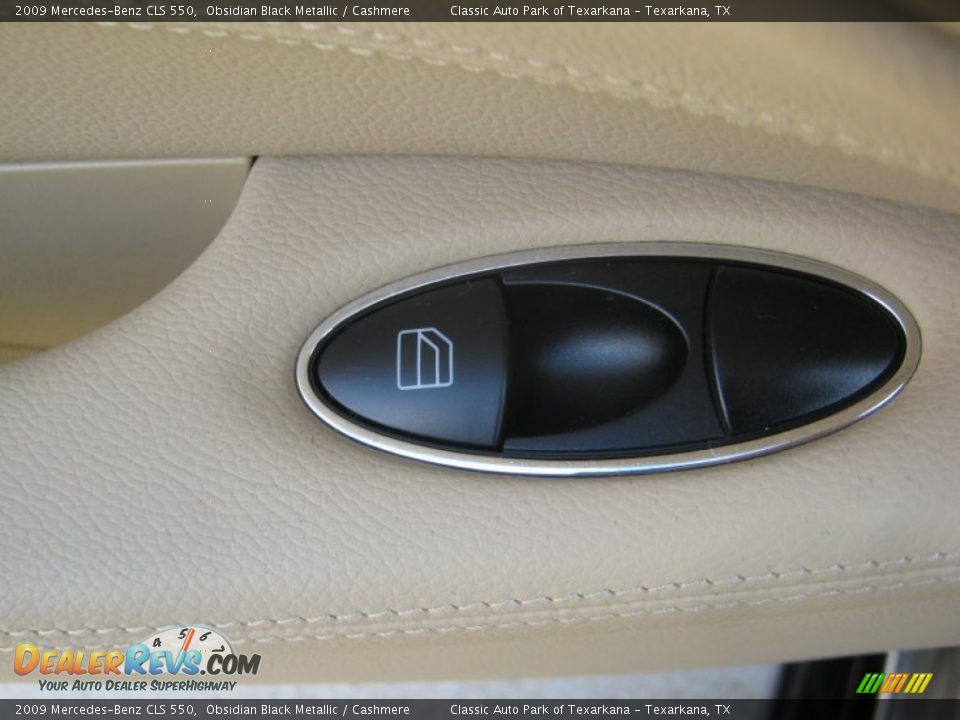 2009 Mercedes-Benz CLS 550 Obsidian Black Metallic / Cashmere Photo #19