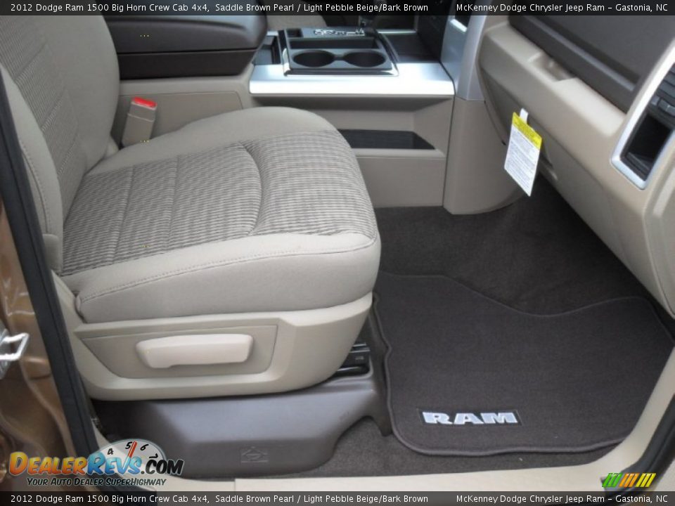 2012 Dodge Ram 1500 Big Horn Crew Cab 4x4 Saddle Brown Pearl / Light Pebble Beige/Bark Brown Photo #19
