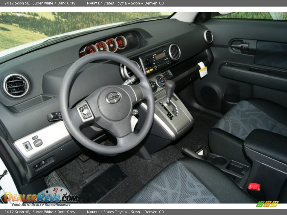 2012 Scion xB Super White / Dark Gray Photo #5