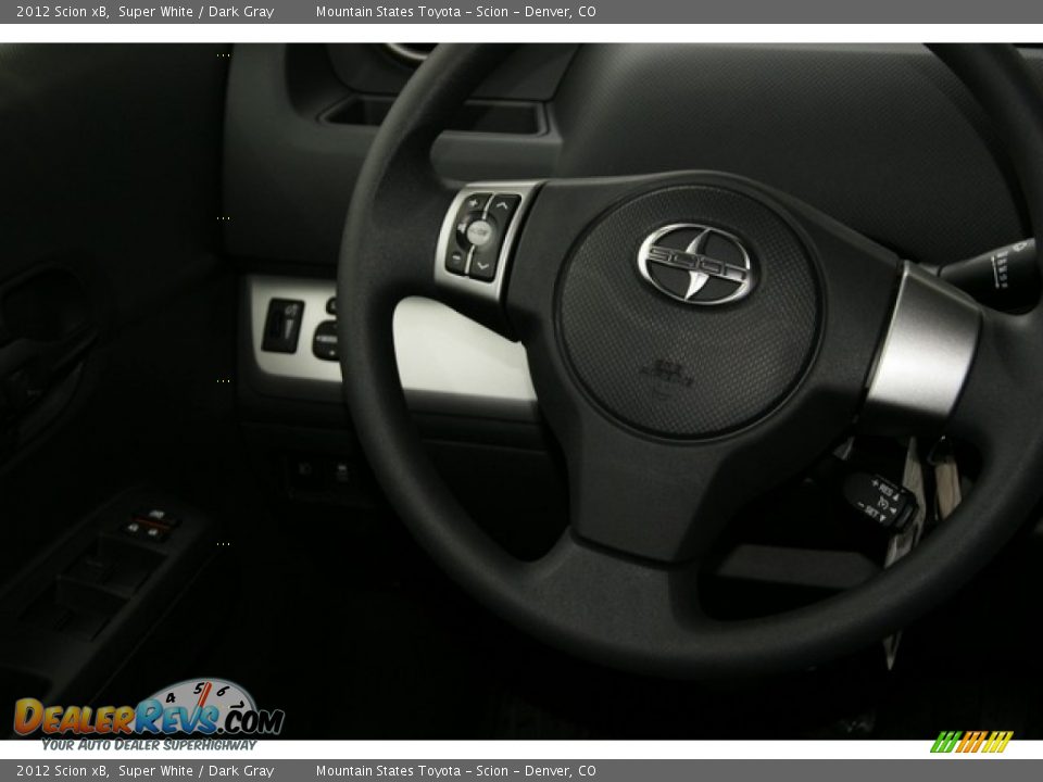 2012 Scion xB Super White / Dark Gray Photo #10