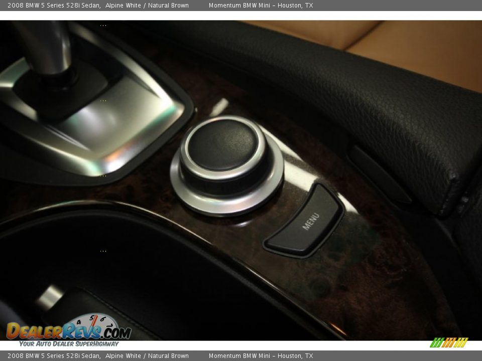 2008 BMW 5 Series 528i Sedan Alpine White / Natural Brown Photo #28