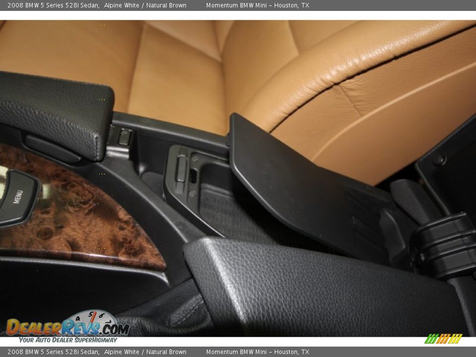 2008 BMW 5 Series 528i Sedan Alpine White / Natural Brown Photo #29