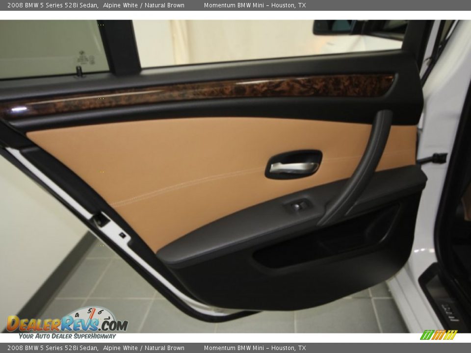 2008 BMW 5 Series 528i Sedan Alpine White / Natural Brown Photo #36