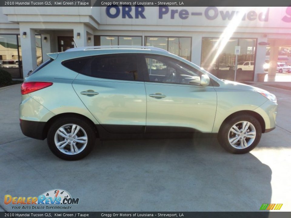 2010 Hyundai Tucson GLS Kiwi Green / Taupe Photo #6