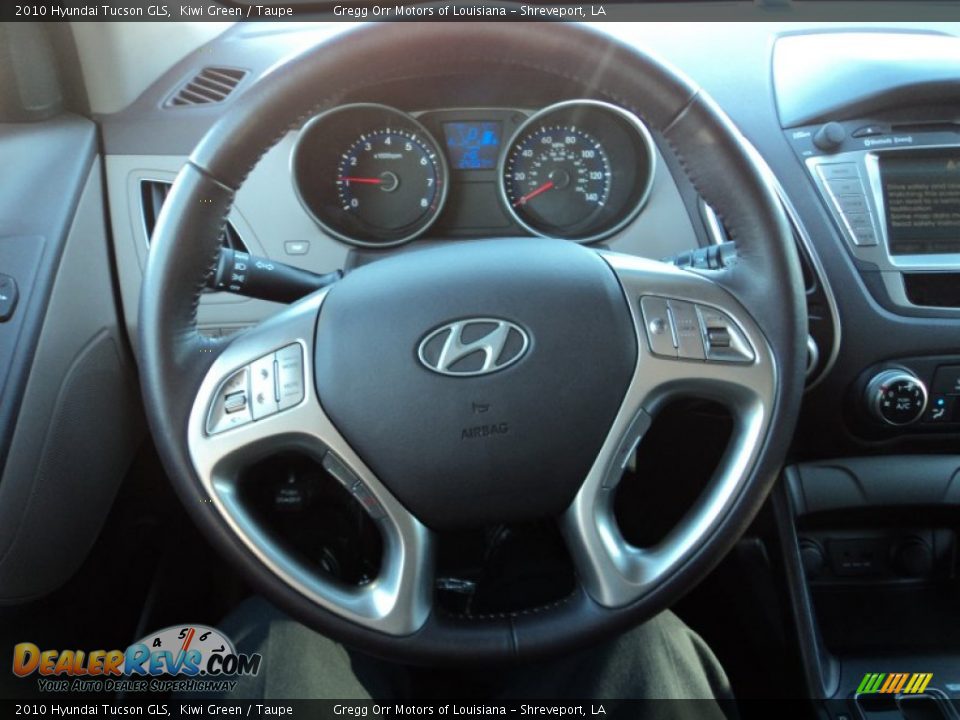 2010 Hyundai Tucson GLS Kiwi Green / Taupe Photo #10