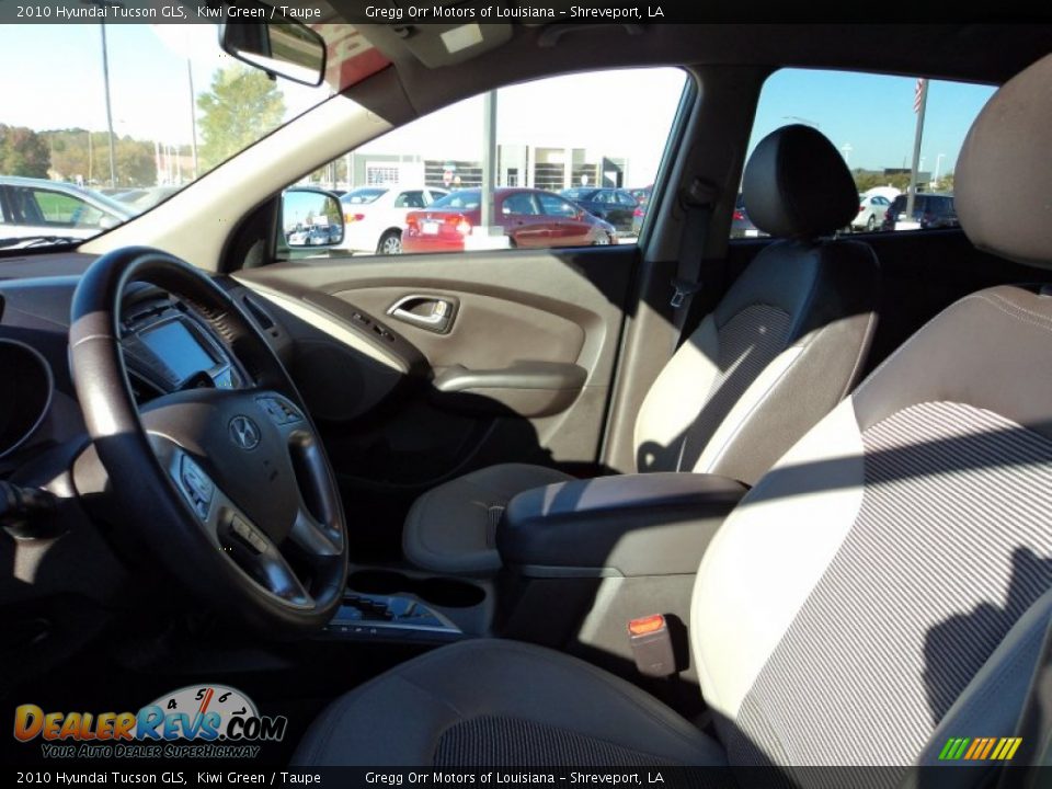 2010 Hyundai Tucson GLS Kiwi Green / Taupe Photo #17