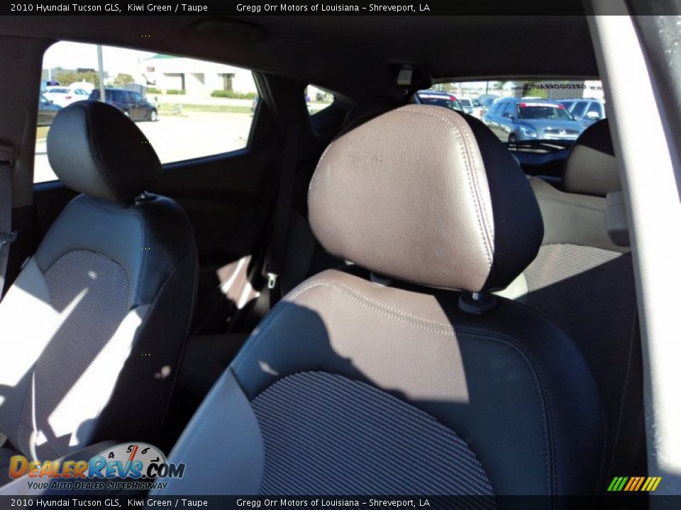 2010 Hyundai Tucson GLS Kiwi Green / Taupe Photo #18