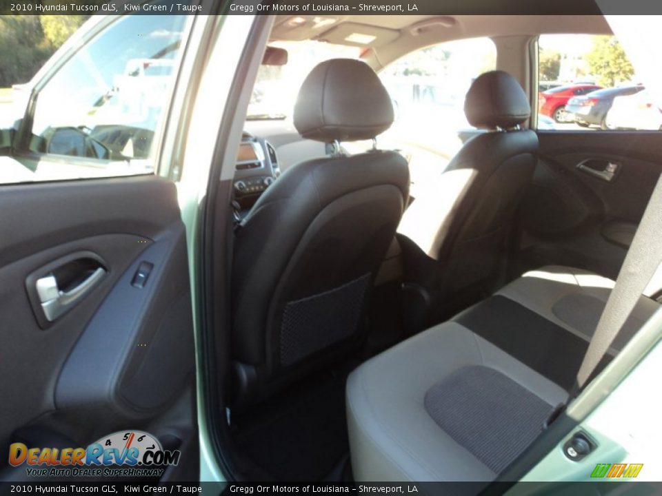 2010 Hyundai Tucson GLS Kiwi Green / Taupe Photo #19