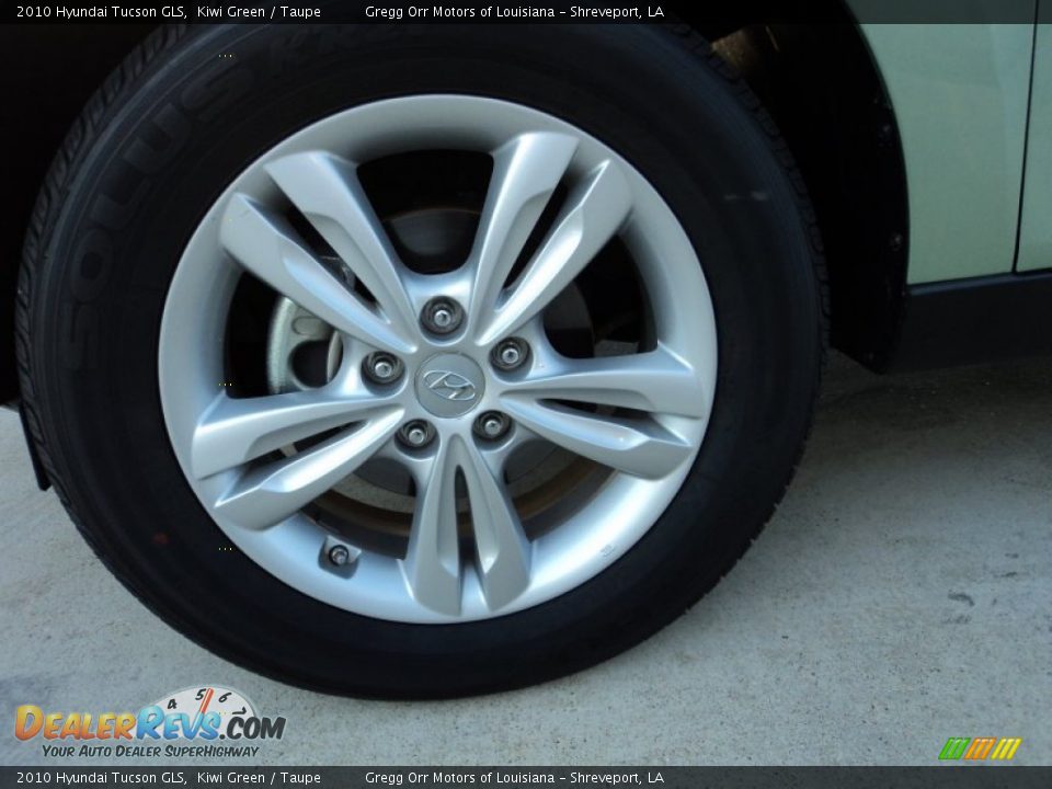 2010 Hyundai Tucson GLS Wheel Photo #21