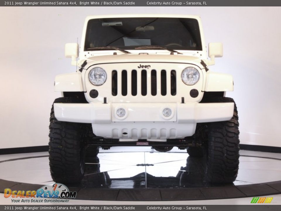 2011 Jeep Wrangler Unlimited Sahara 4x4 Bright White / Black/Dark Saddle Photo #2