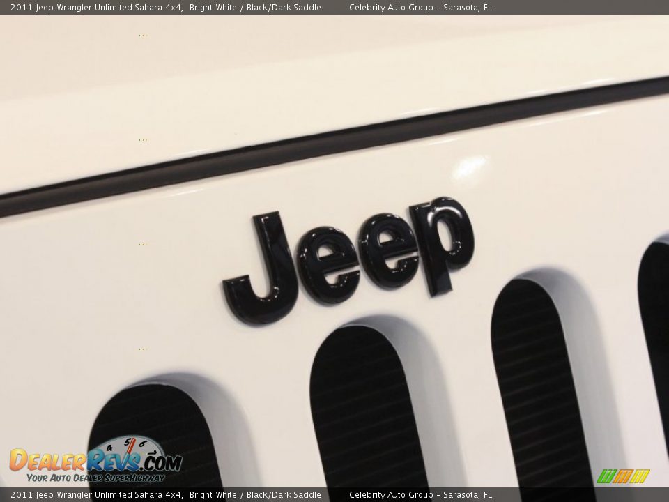 2011 Jeep Wrangler Unlimited Sahara 4x4 Bright White / Black/Dark Saddle Photo #16