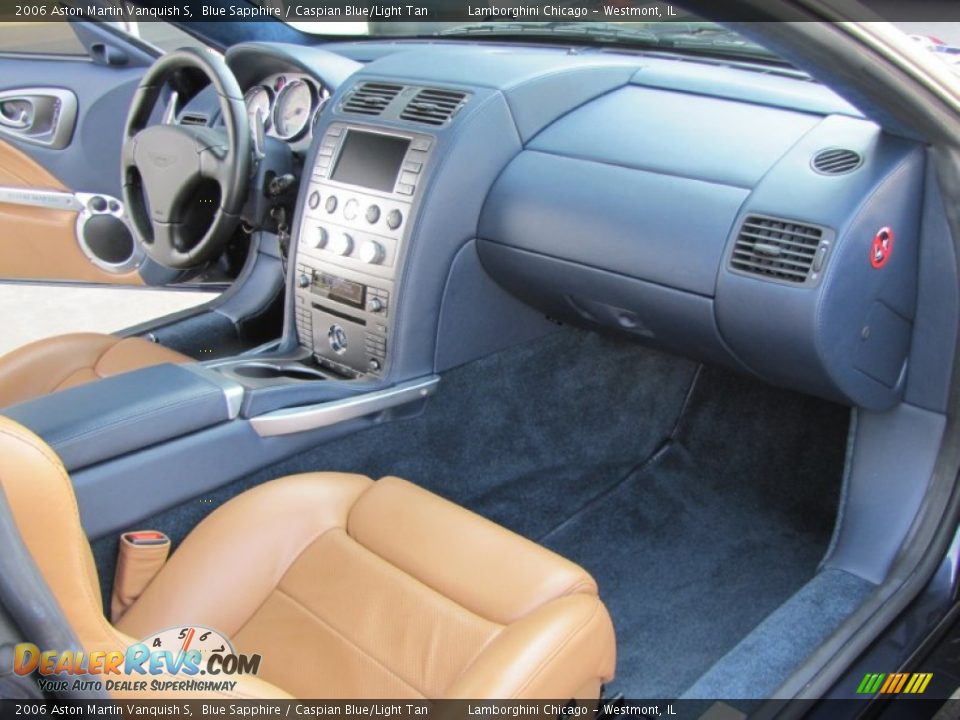 Dashboard of 2006 Aston Martin Vanquish S Photo #36