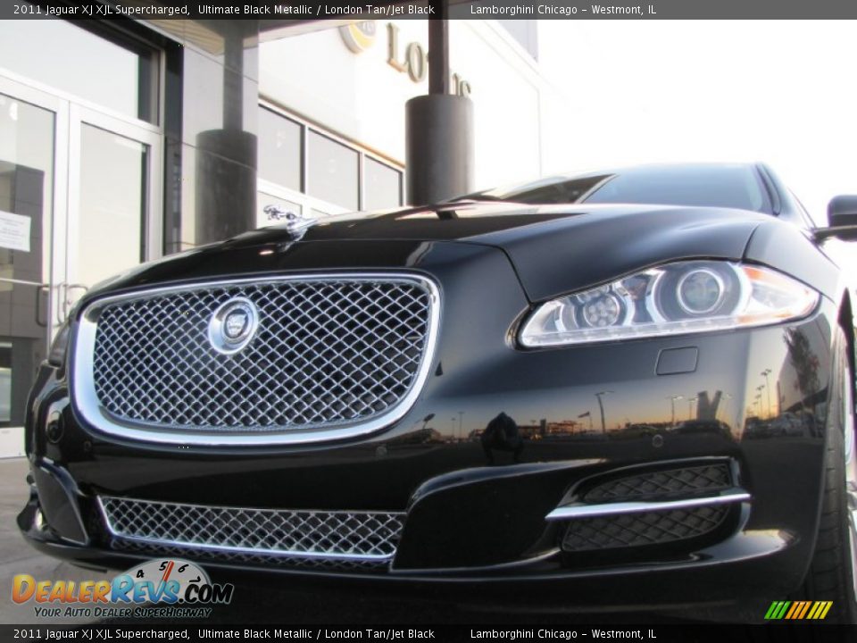 2011 Jaguar XJ XJL Supercharged Ultimate Black Metallic / London Tan/Jet Black Photo #17
