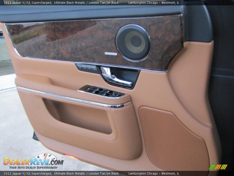 Door Panel of 2011 Jaguar XJ XJL Supercharged Photo #26