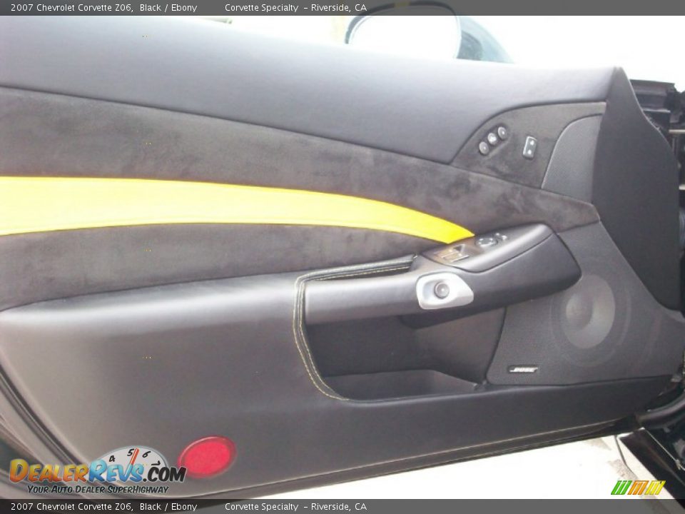 Door Panel of 2007 Chevrolet Corvette Z06 Photo #21