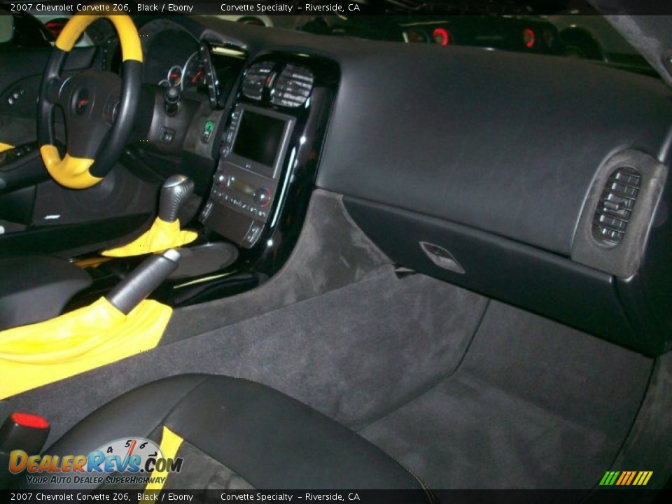 2007 Chevrolet Corvette Z06 Black / Ebony Photo #27