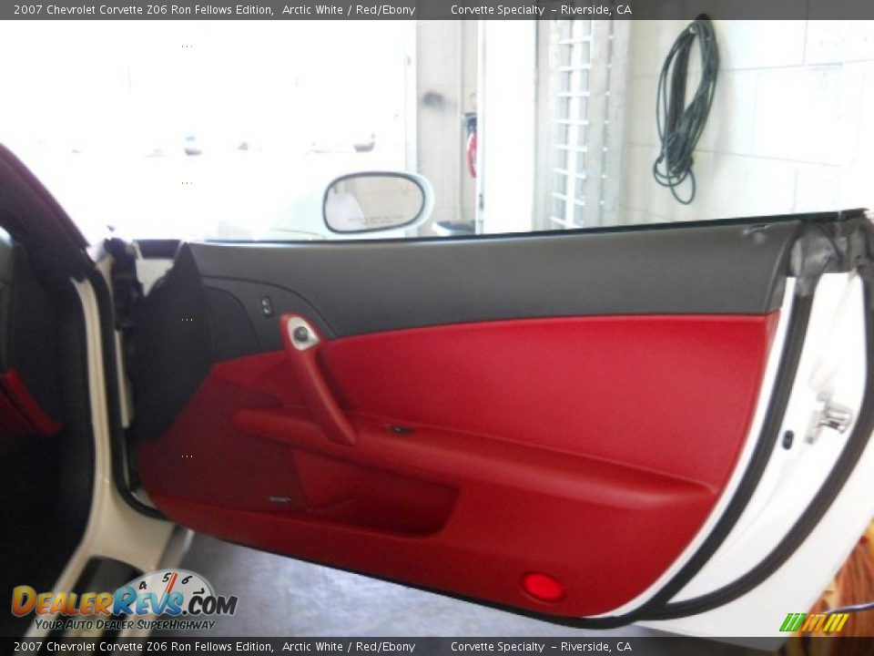 Door Panel of 2007 Chevrolet Corvette Z06 Ron Fellows Edition Photo #17