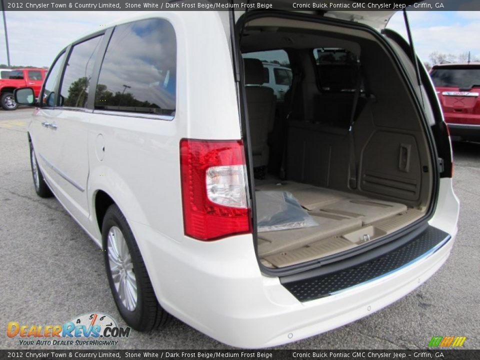 2012 Chrysler Town & Country Limited Trunk Photo #13