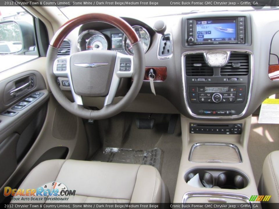 Dashboard of 2012 Chrysler Town & Country Limited Photo #16