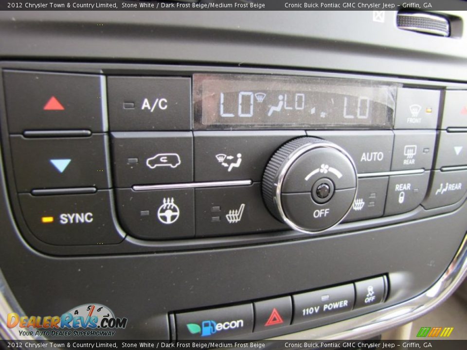 Controls of 2012 Chrysler Town & Country Limited Photo #20