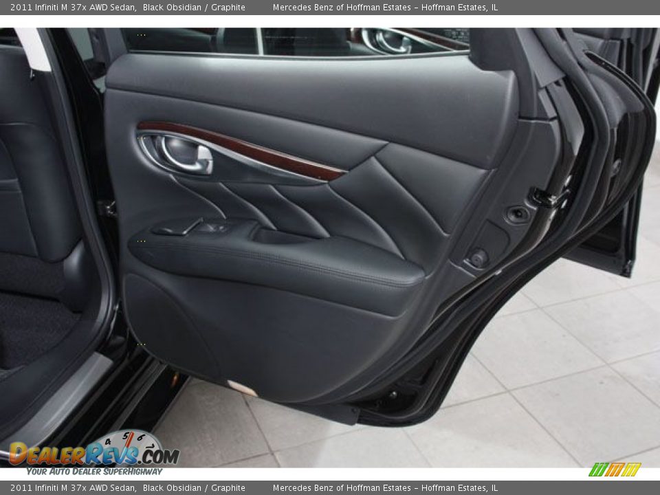 2011 Infiniti M 37x AWD Sedan Black Obsidian / Graphite Photo #15