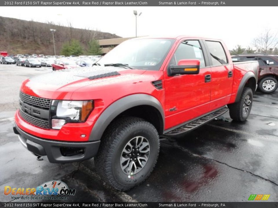 Front 3/4 View of 2012 Ford F150 SVT Raptor SuperCrew 4x4 Photo #5