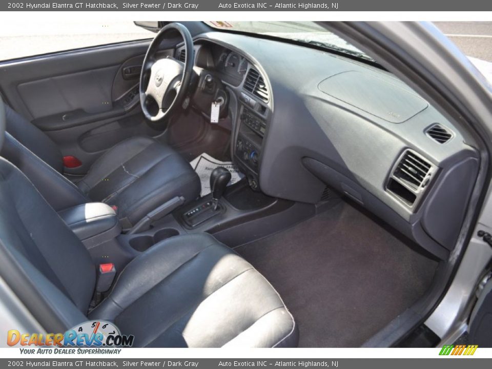 2002 Hyundai Elantra GT Hatchback Silver Pewter / Dark Gray Photo #7