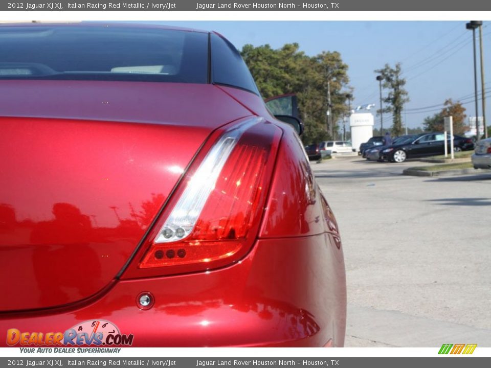 2012 Jaguar XJ XJ Italian Racing Red Metallic / Ivory/Jet Photo #23