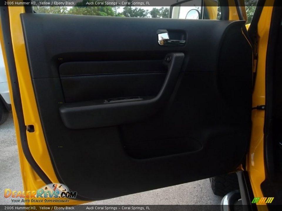 2006 Hummer H3 Yellow / Ebony Black Photo #16