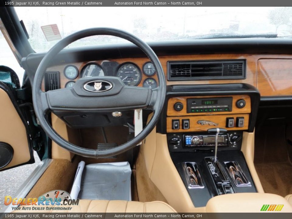 Dashboard of 1985 Jaguar XJ XJ6 Photo #8