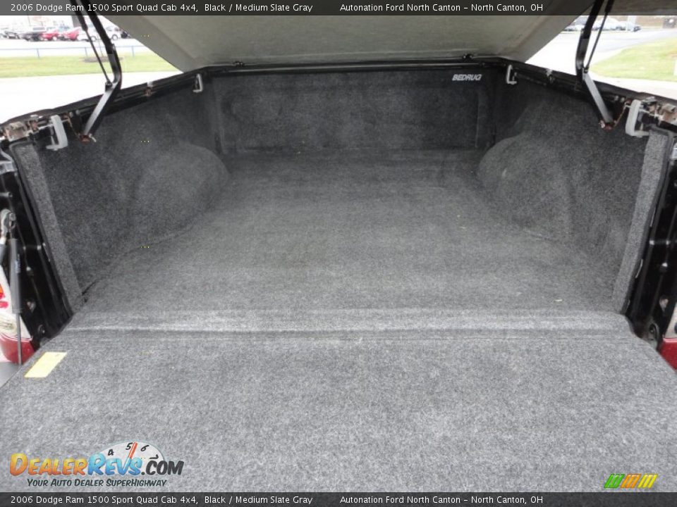 2006 Dodge Ram 1500 Sport Quad Cab 4x4 Black / Medium Slate Gray Photo #17
