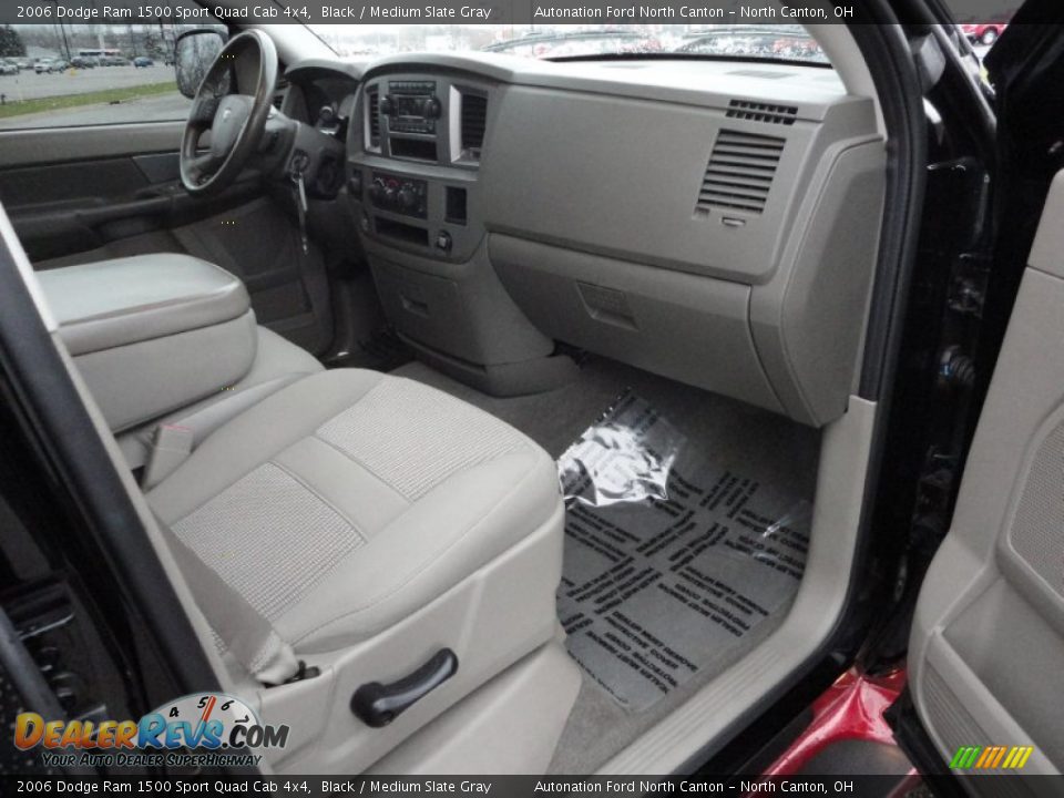 2006 Dodge Ram 1500 Sport Quad Cab 4x4 Black / Medium Slate Gray Photo #23