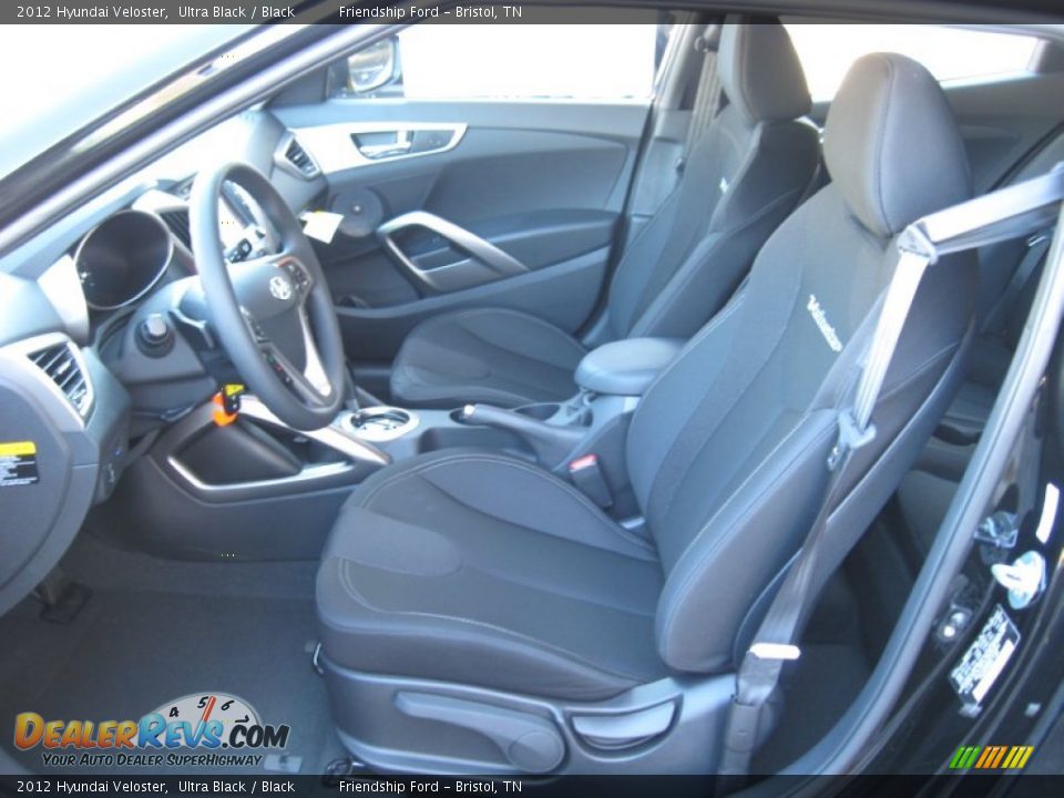 Black Interior - 2012 Hyundai Veloster  Photo #14
