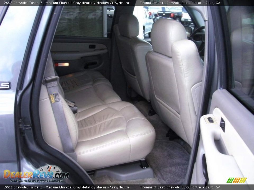 2002 Chevrolet Tahoe LS Medium Charcoal Gray Metallic / Medium Gray/Neutral Photo #14
