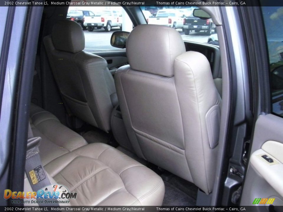 2002 Chevrolet Tahoe LS Medium Charcoal Gray Metallic / Medium Gray/Neutral Photo #15