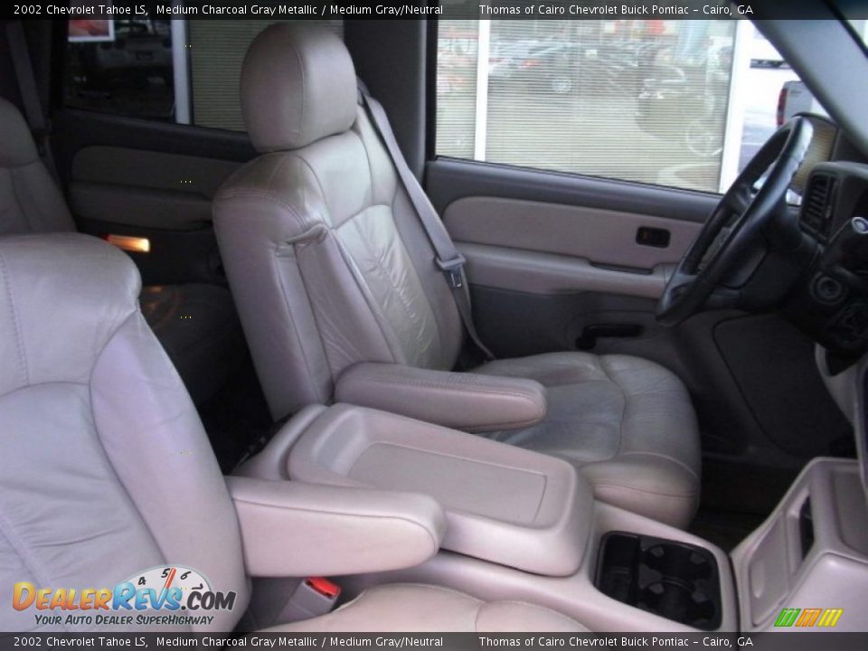 2002 Chevrolet Tahoe LS Medium Charcoal Gray Metallic / Medium Gray/Neutral Photo #19