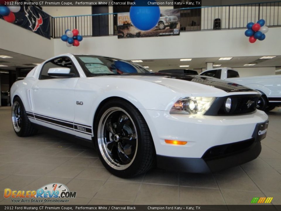 Front 3/4 View of 2012 Ford Mustang GT Premium Coupe Photo #8