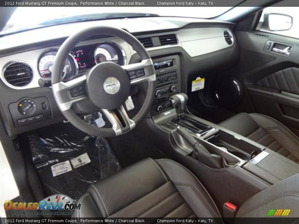 2012 Ford Mustang GT Premium Coupe Performance White / Charcoal Black Photo #21