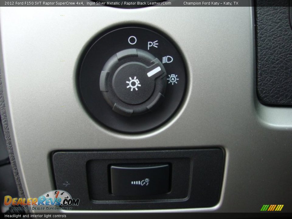 Headlight and interior light controls - 2012 Ford F150